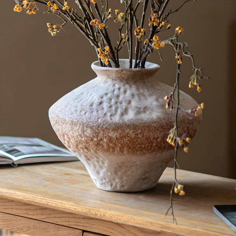 Ornements de fleurs simulées