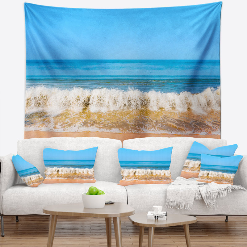 Tapisserie plage, mer bleue et vagues rugissantes, H 32 po x l 39 po