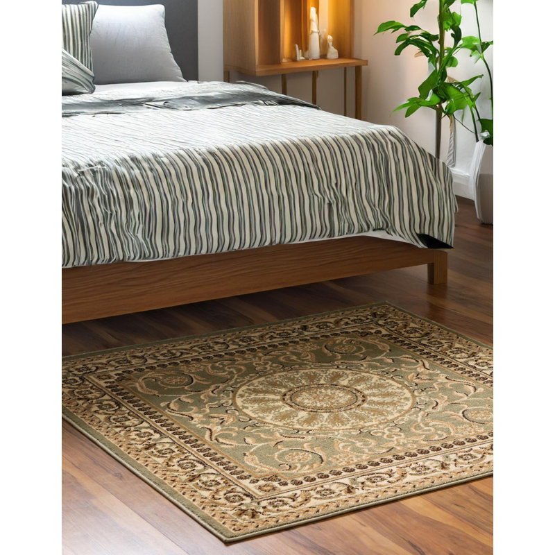 Tapis vert clair Aracelia, Carré 6 pi 1 po x 6 pi 1 po