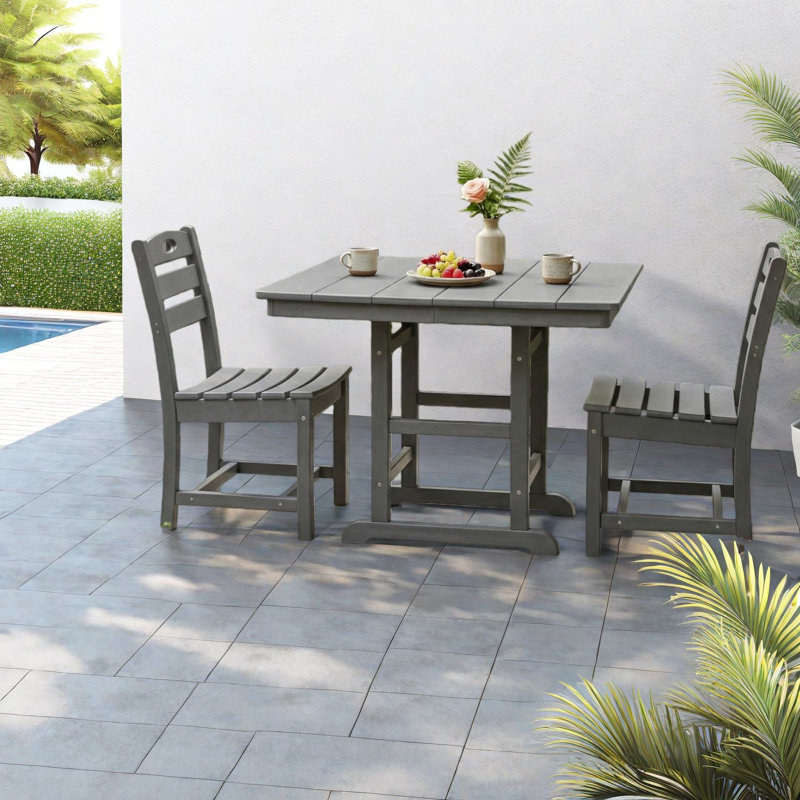 Ensemble de salle à manger de patio en PEHD gris 37,8 po Table carrée avec 2 chaises, ensemble bistro 3 pièces toutes saisons