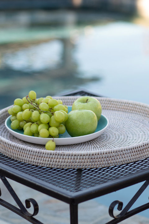 Serve & Style with Effortless Grace
