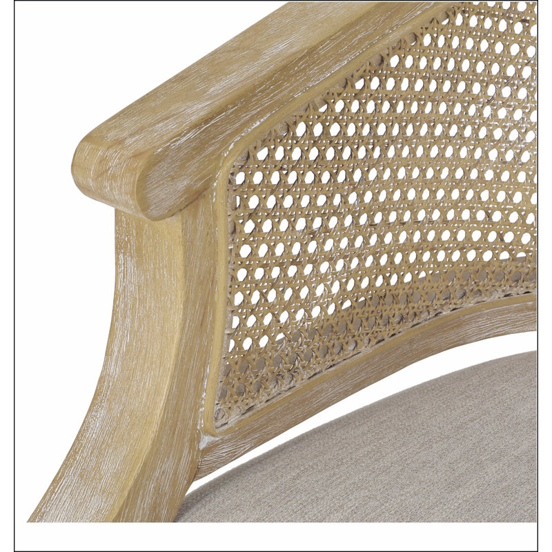 ACCENT CHAIR
