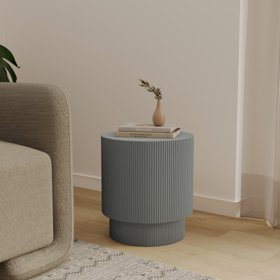 Table d'appoint ronde en fibre de 14 po Biddlesden