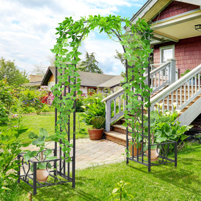 Arche de jardin en acier avec cœurs, gris foncé, pour les mariages, cour arrière, H 81,1 po - Cérémonie décorative en treillis gris, jardinières, plantes grimpantes
