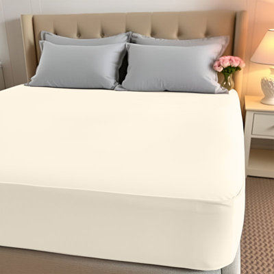 Paul's Microfibre Super Soft Brushed Deep Fitted Bed Sheet