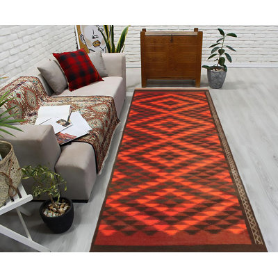 Tapis de couloir en laine rouille / bourgogne / brun 4 pi 5 po x 12 pi 1 po Rhawnhurst