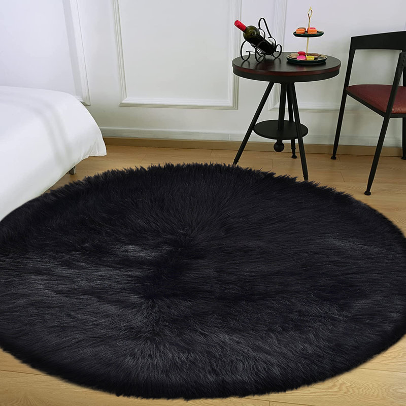 Faux Sheepskin Indoor Rug, Round 10'