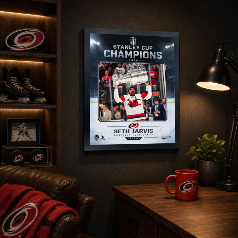 Seth Jarvis Hurricanes 2026, coupe de la Coupe Stanley, impression sur glace encadrée 18 x 22 po sous licence officielle NHL / NHLPA