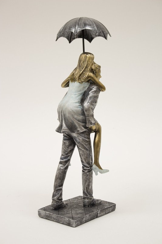 People Figurines & Sculptures