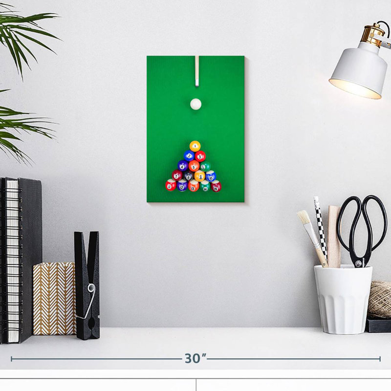 Senne Snooker Pyramid, 12" H x 8" W