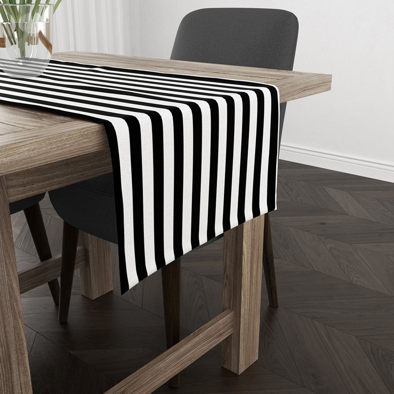 Chemin de table Tott and Eling, Noir