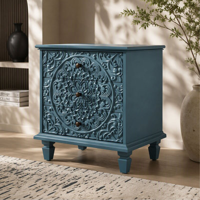 Table de chevet en bois sculpté à 3 tiroirs, commode d'appoint vintage à motifs en relief, meuble de rangement de style champêtre, table d'appoint pour chambre ou salon.