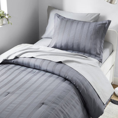 Lit simple / simple TG tissé à rayures avec microfibre douce, fonction de séchage rapide et parfait pour les chambres d'amis 5 édredons de couleur grise, rembourrage, feuilles froissées, espaces confortables