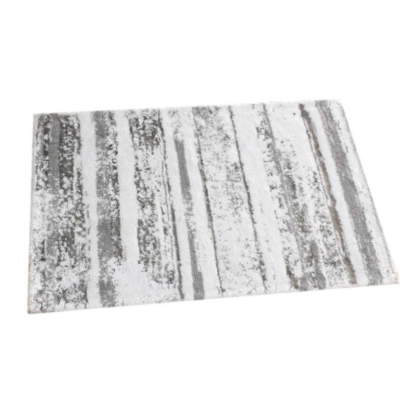 Tapis pour salle de bain Mapps, 24 po x 36 po, Argent