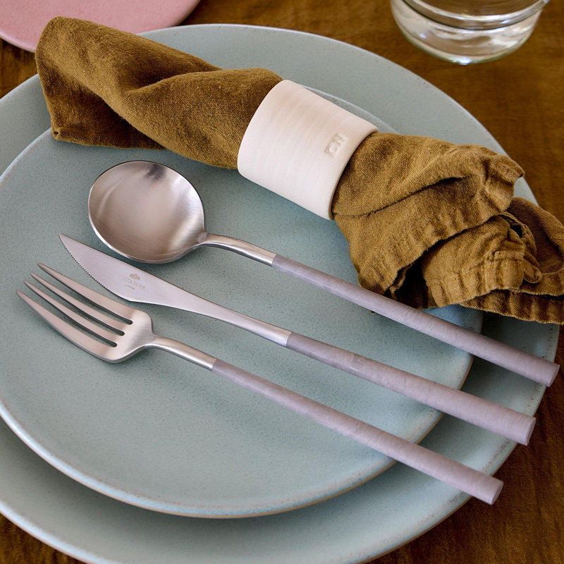 Mito Flatware 5 Pieces, Cloud Gray