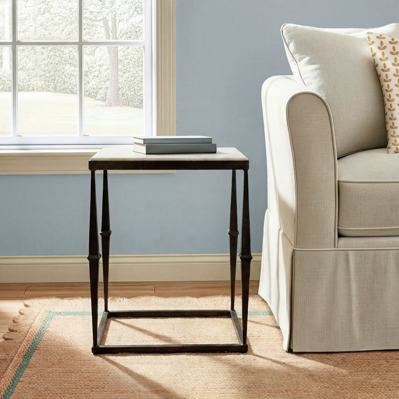 Agatie End Table
