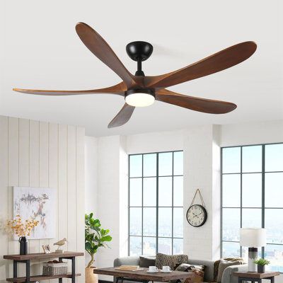 Ventilateur de plafond d'intérieur / extérieur à 5 pales en bois massif 62 pouces avec télécommande et moteur à courant continu DC
