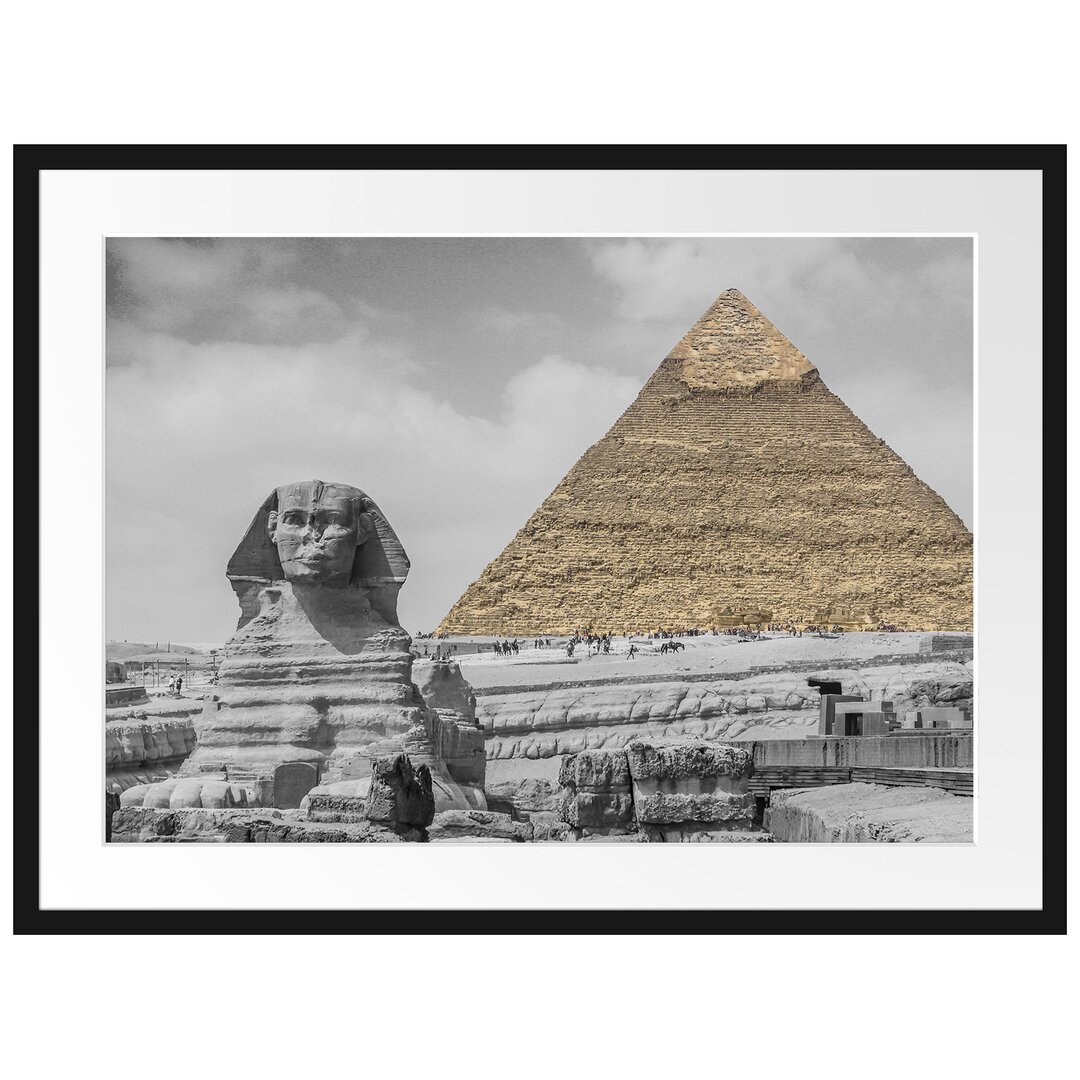 Gerahmtes Poster Sphinx vor Pyramide