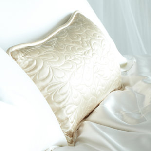 Coussin matelassé champagne