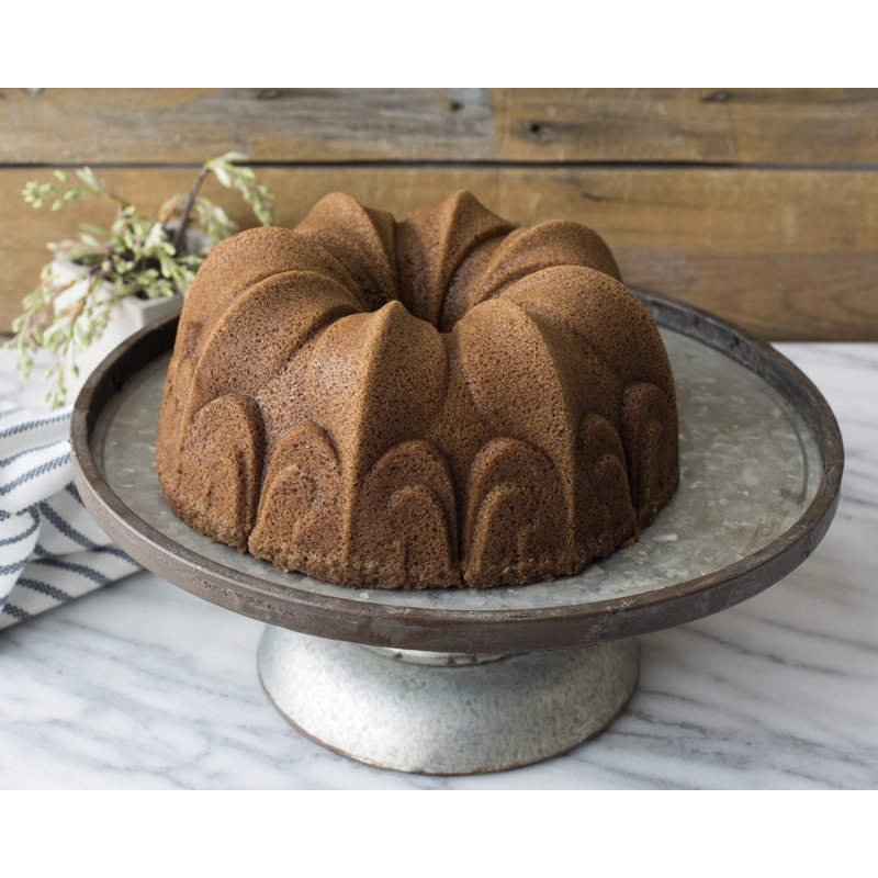Nordic Ware Novelty Fluted Cake Bundt Pan