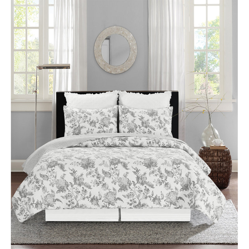 Miriam Slate Cotton Reversible Quilt Set, Queen Quilt + 2 Standard Pillow Shams
