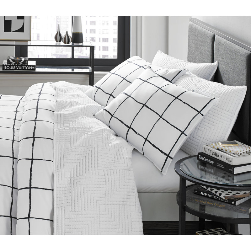 Ensemble d'édredon réversible moderne et contemporain en microfibre noir / blanc