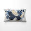 Coussin décoratif bleu et blanc Butterfly In Bloom-135800145