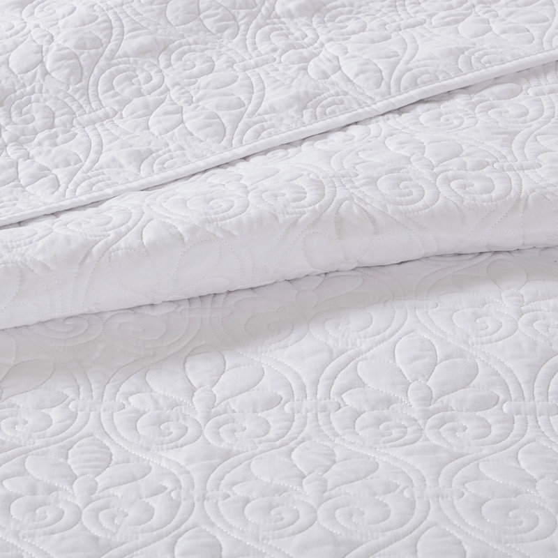 Couvre-lit blanc réversible double rembourrage en coton prélavé confortable avec deux taies décoratives surdimensionnées pour un meilleur ajustement