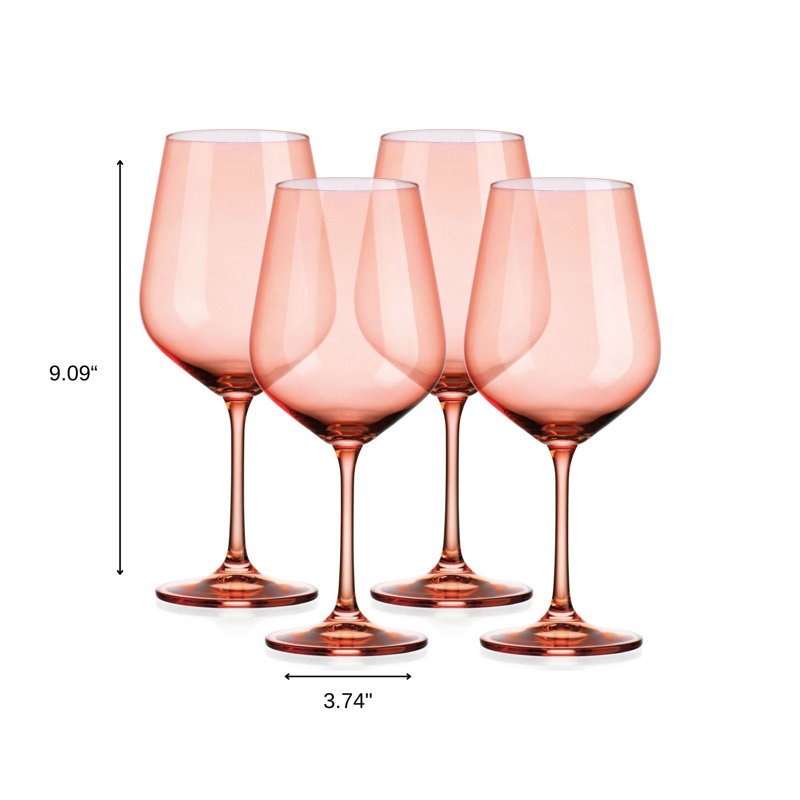 Ensemble de quatre verres à vin rouge