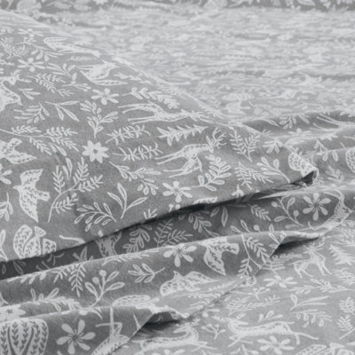 Ensemble de draps surdimensionnés 4 pièces Winter Fauna, couleur sauge, pour lit double