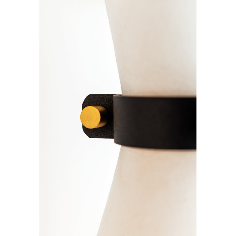 Luminaire suspendu conique à 1 lumière Julia, Laiton vieilli / noir, H 20,25 po x l 15,25 po x P 15,25 po