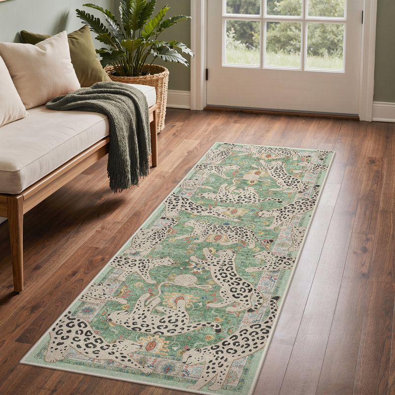 Tapis vert à imprimé léopard Allandale lavable à la machine avec envers antidérapant, Tapis de couloir 2 pi 3 po x 6 pi