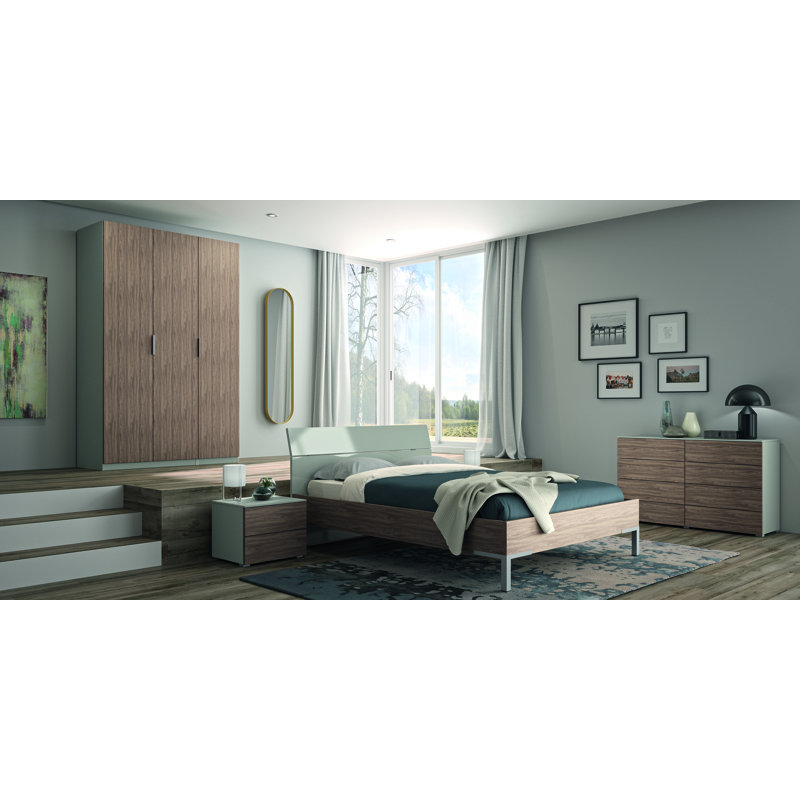 Blocco 3 Door Manufactured Wood Wardrobe