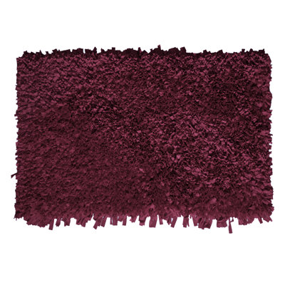 Yvanne Area Rug in Burgundy