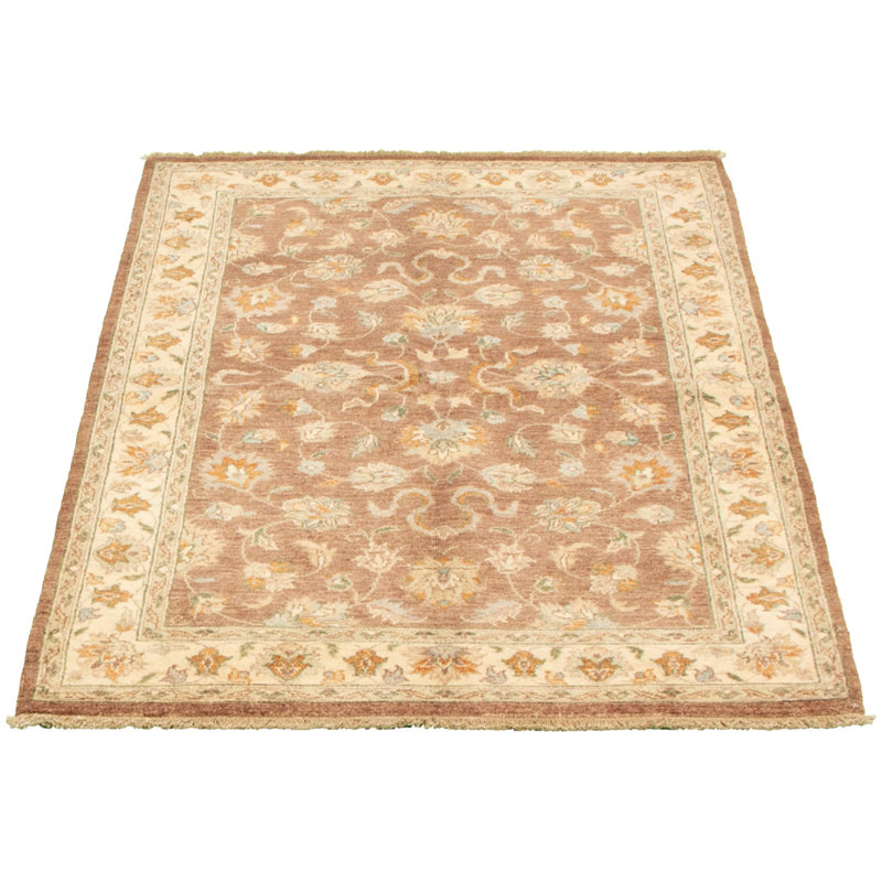 Tapis zone en laine beige/brun 4 pi 2 po x 6 pi 4 po one-of-kind-the main-noué la 2010 ushak Avillion