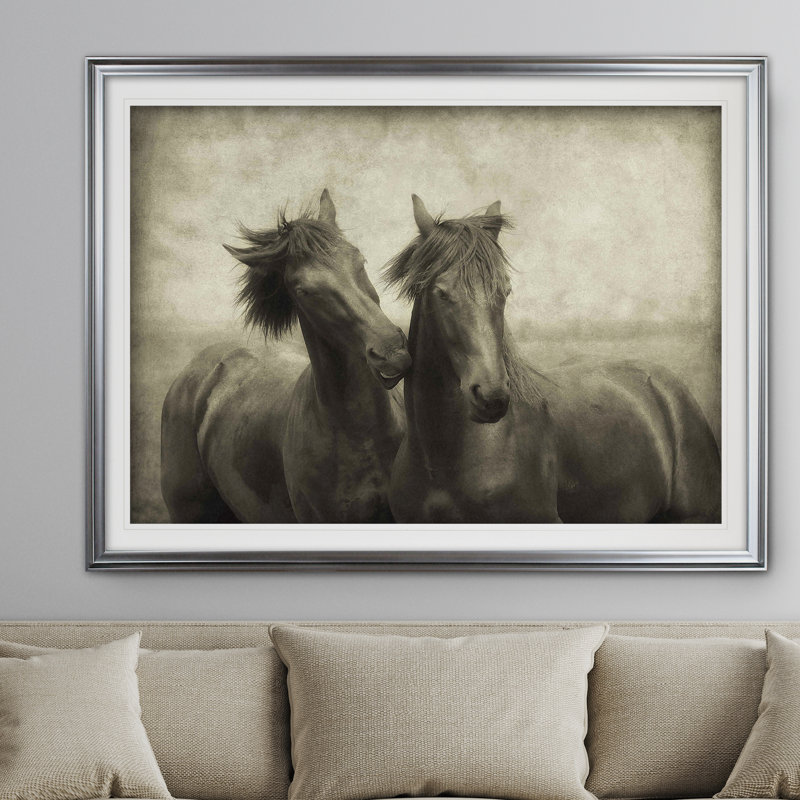 « hors d’aparté », reproduction de peinture à l’acrylique, Cadre argenté, H 31 po x l 43 po x P 1,5 po