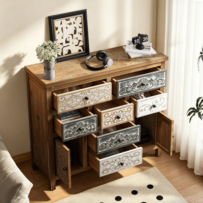 Commode d'appoint vintage en bois avec sept tiroirs et deux armoires pour le rangement du salon rustique