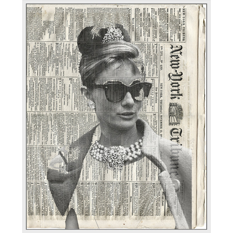 Audrey Hepburn - cadre flottant, impression sur toile, Cadre blanc, H 42 po x l 32 po x P 2 po