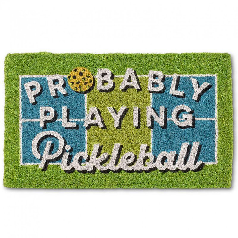 Paillasson probablement jouant au pickleball