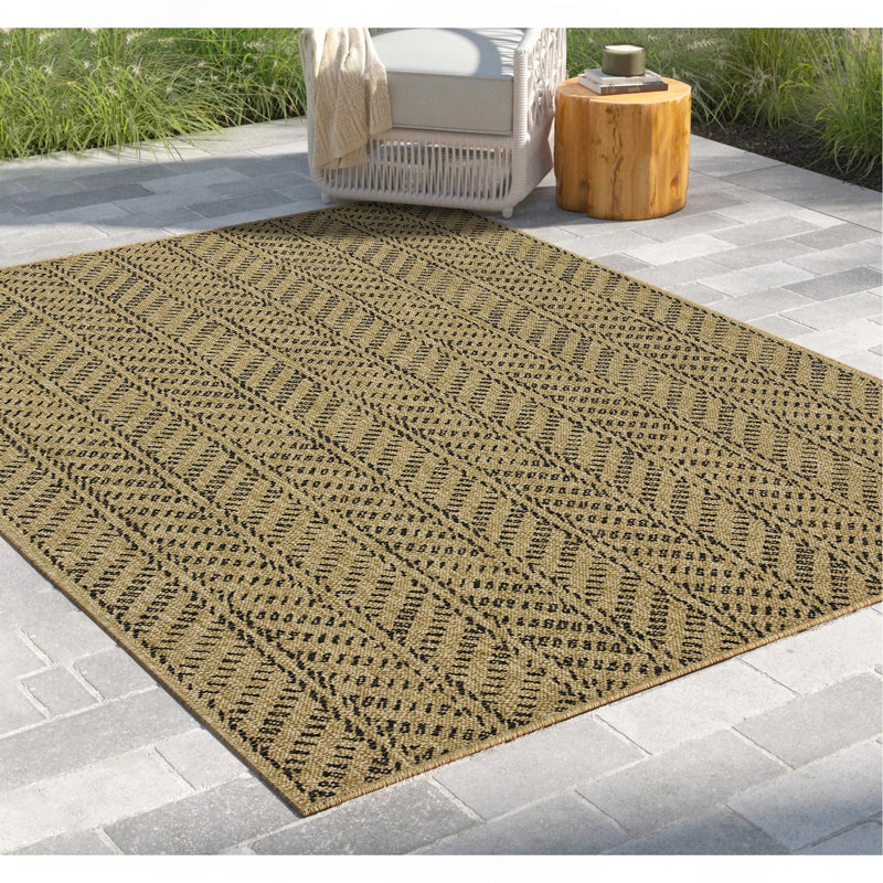 Black Indoor/Outdoor Area Rug, Rectangle 7'10" x 10'3"