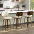 Tabouret de comptoir pivotant rembourré avec structure en bois - 3 couleurs disponibles (ensemble de 4)