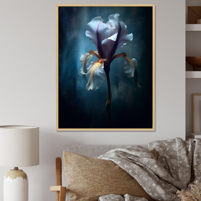 " Moonlight Wild White Iris Spectral Beauty I "