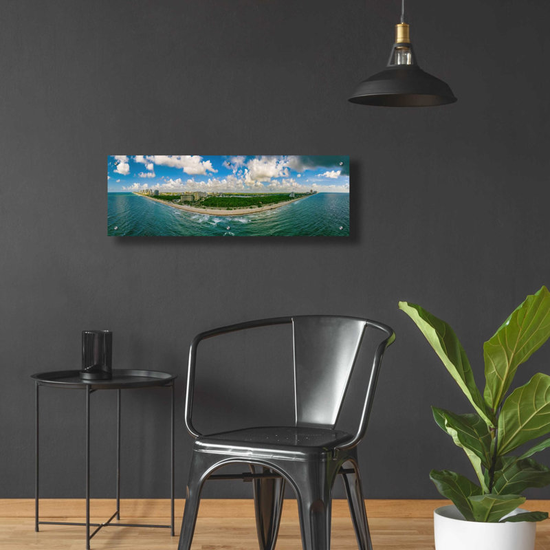 «Beautiful Fort Lauderdale, Florida» par Epic Portfolio, art mural en verre acrylique, L 36 po x H 12 po