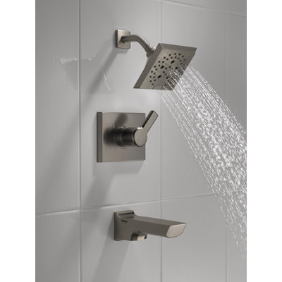 Robinet de baignoire et douche Pivobal® avec technologie H2Okinetic®