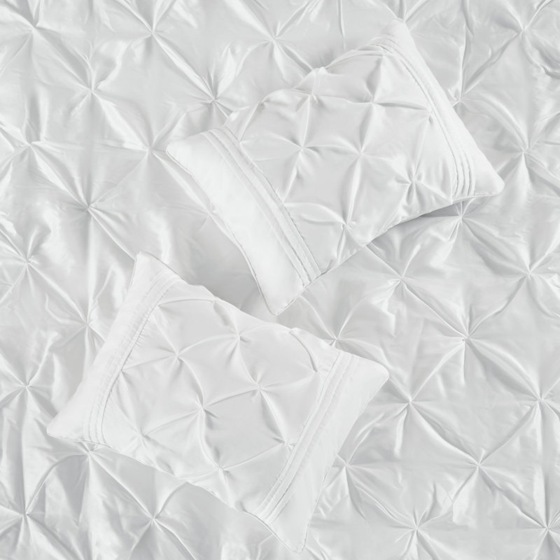 Laurel 7 Piece Tufted Comforter Set, Full Comforter + 1 Bed Skirt + 2 Shams + 3 Decorat, White