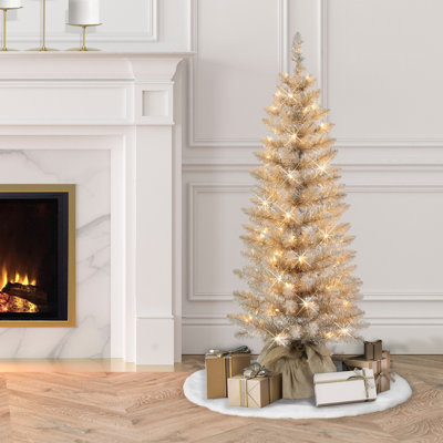 Hachman Lighted Pine Christmas Tree