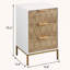 Table de chevet moderne Mid-Century avec 3 tiroirs et détails en métal doré