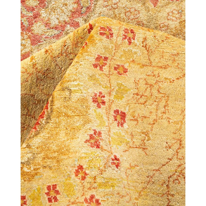 Tapis beige / rouge noué à la main de conception unique 6 pi 1 po x 8 pi 8 po Vange Mogul