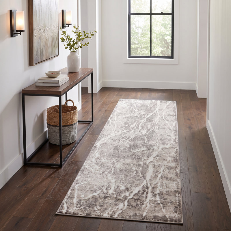 Tapis brun de la collection Studebaker, Tapis de couloir 2 pi 8 po x 8 pi 1 po