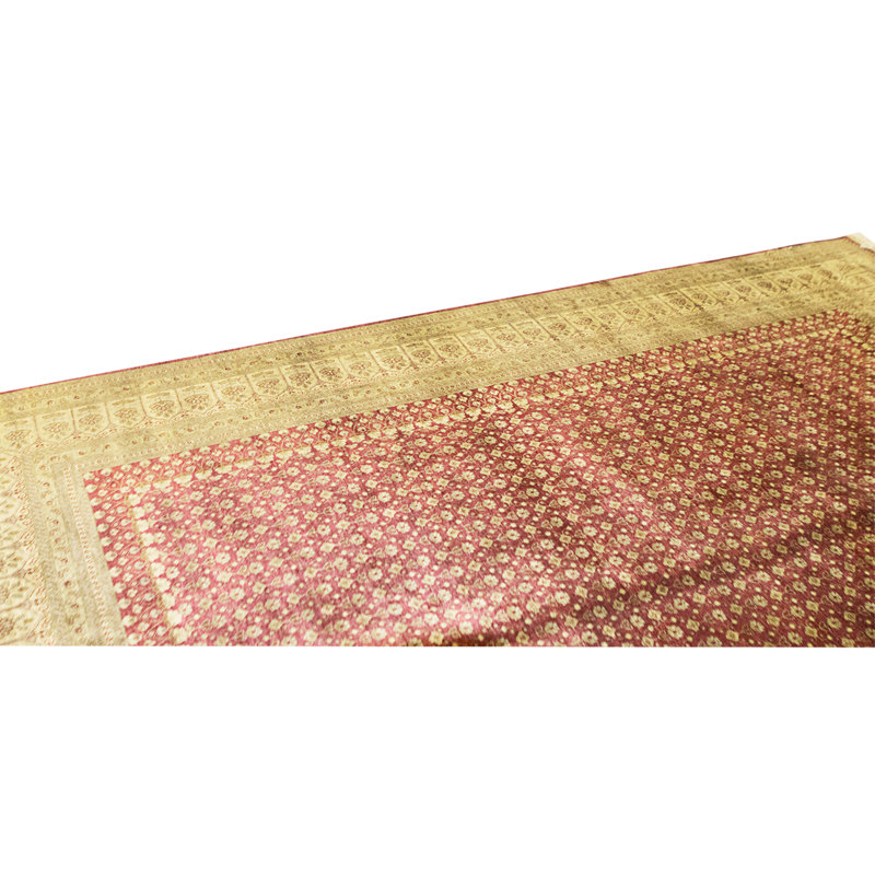 Tapis doré et vin de haute qualité noué à la main